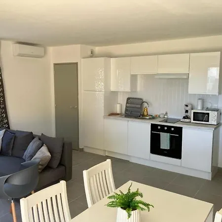 Lägenhet Villa- Grands T2 Independants - Climatisation, Proche Mer, Parking Gratuit, Wifi *